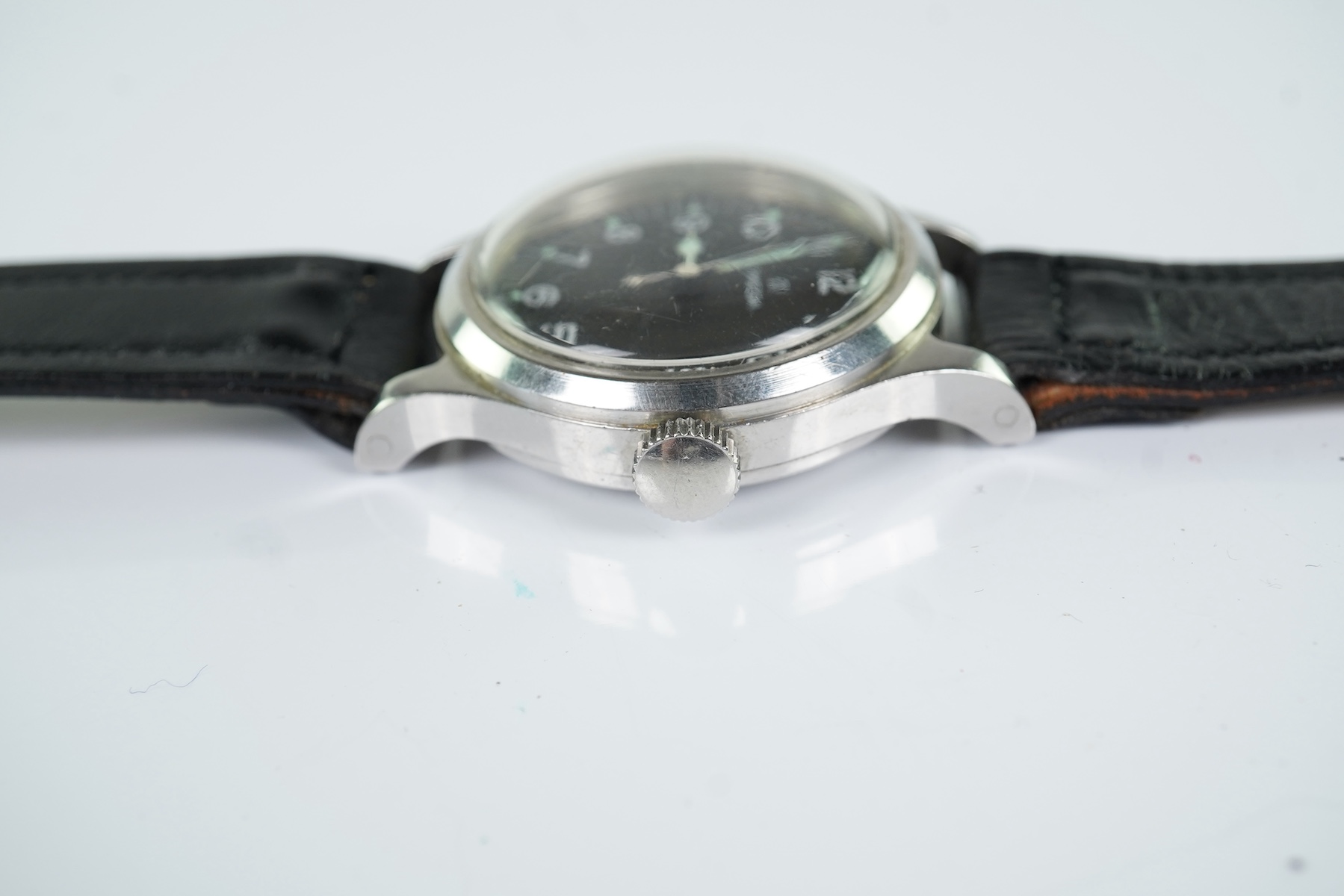 A gentleman's stainless steel Omega R.A.F. 6B/159 Pilots/Navigators manual wind wrist watch, issued in 1956